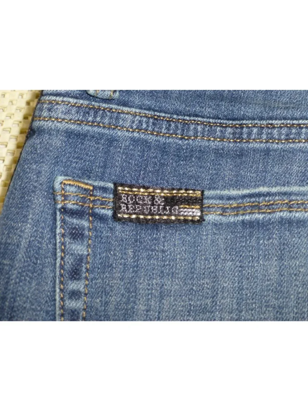 Rock & Republic Womens Blue Jeans W/ Rhinestone Side Stripes 34" Waist 30" Insea - Picture 4 of 15